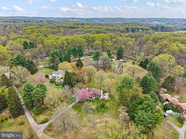 $889,900 | 5 Old Orchard Lane, Chadds Ford, PA 19317