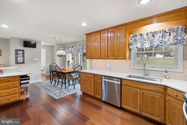 $889,900 | 5 Old Orchard Lane, Chadds Ford, PA 19317