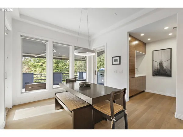 $1,999,999 | 6280 Southwest Sheridan Street, Portland, OR 97225