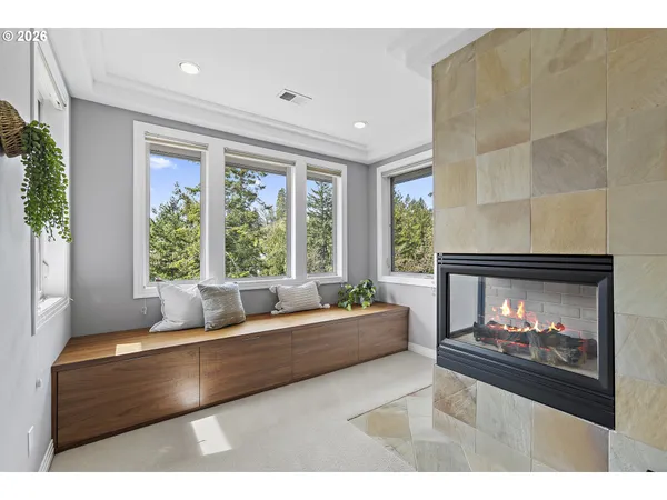 $1,999,999 | 6280 Southwest Sheridan Street, Portland, OR 97225