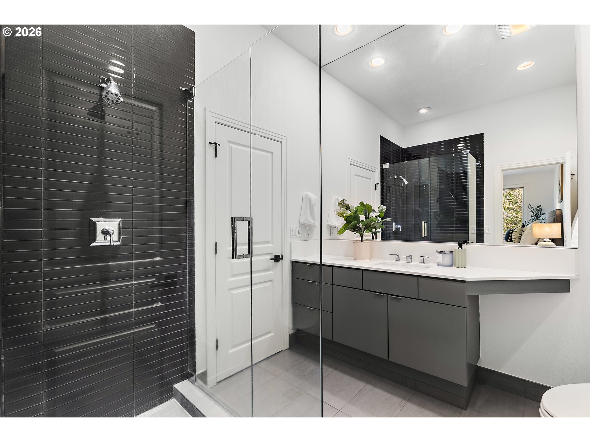 6280 Southwest Sheridan Street Portland, OR 97225 - Photo 35 of 48