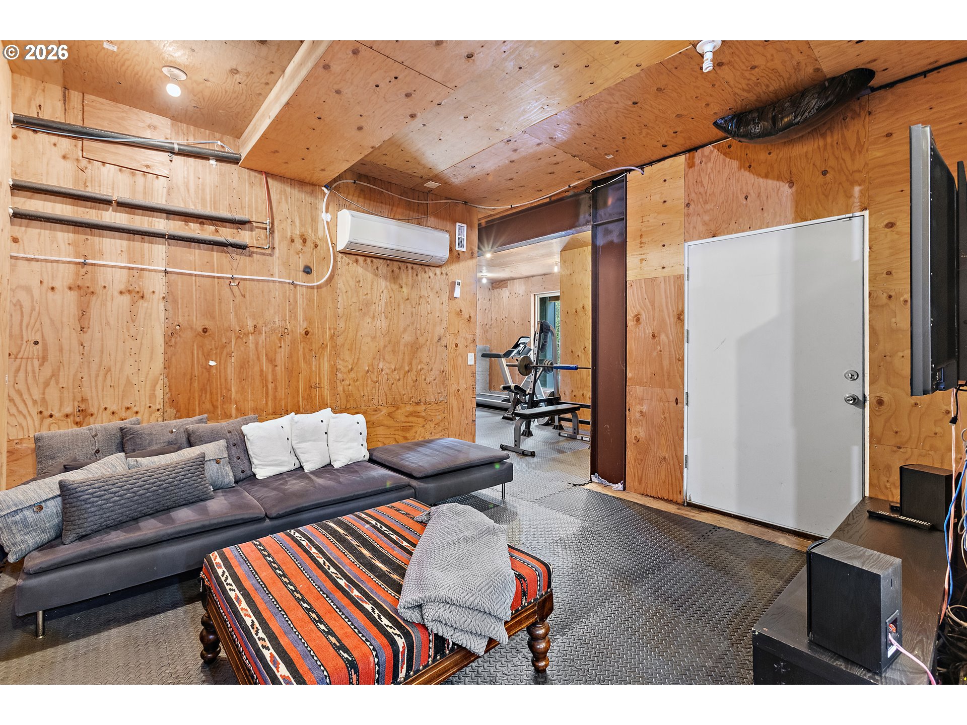 6280 Southwest Sheridan Street Portland, OR 97225 - Photo 40 of 48