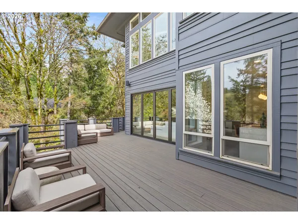 $1,999,999 | 6280 Southwest Sheridan Street, Portland, OR 97225