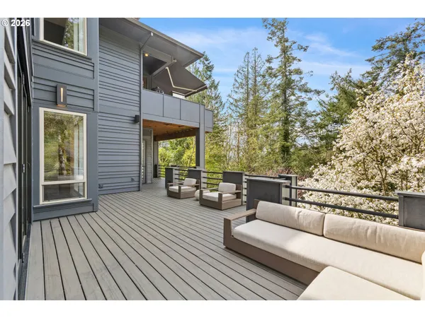 $1,999,999 | 6280 Southwest Sheridan Street, Portland, OR 97225