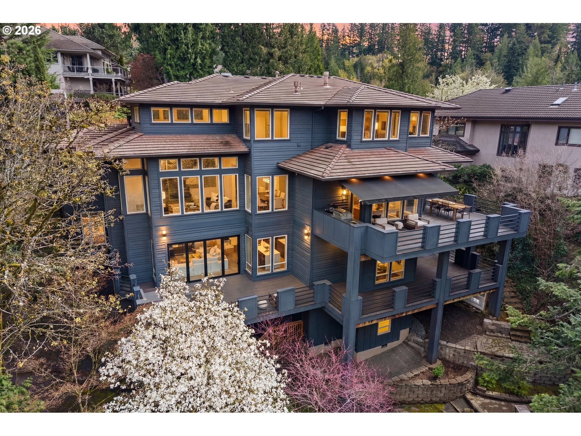 6280 Southwest Sheridan Street Portland, OR 97225 - Photo 44 of 48