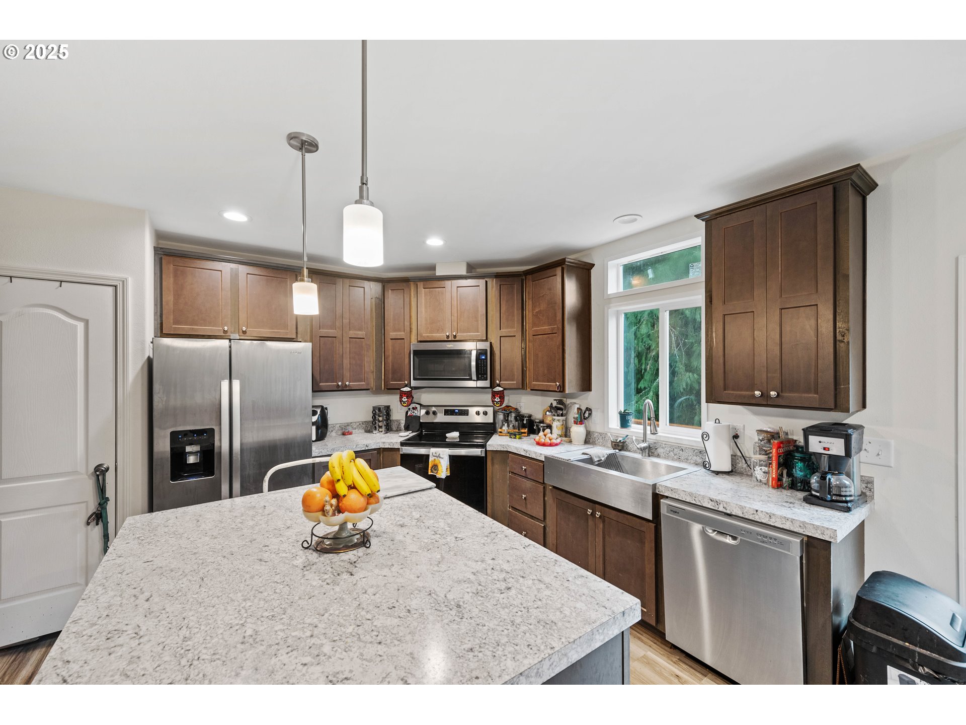 62388 Olive Barber Road Coos Bay, OR 97420 - Photo 12 of 36 Gallery Image 12