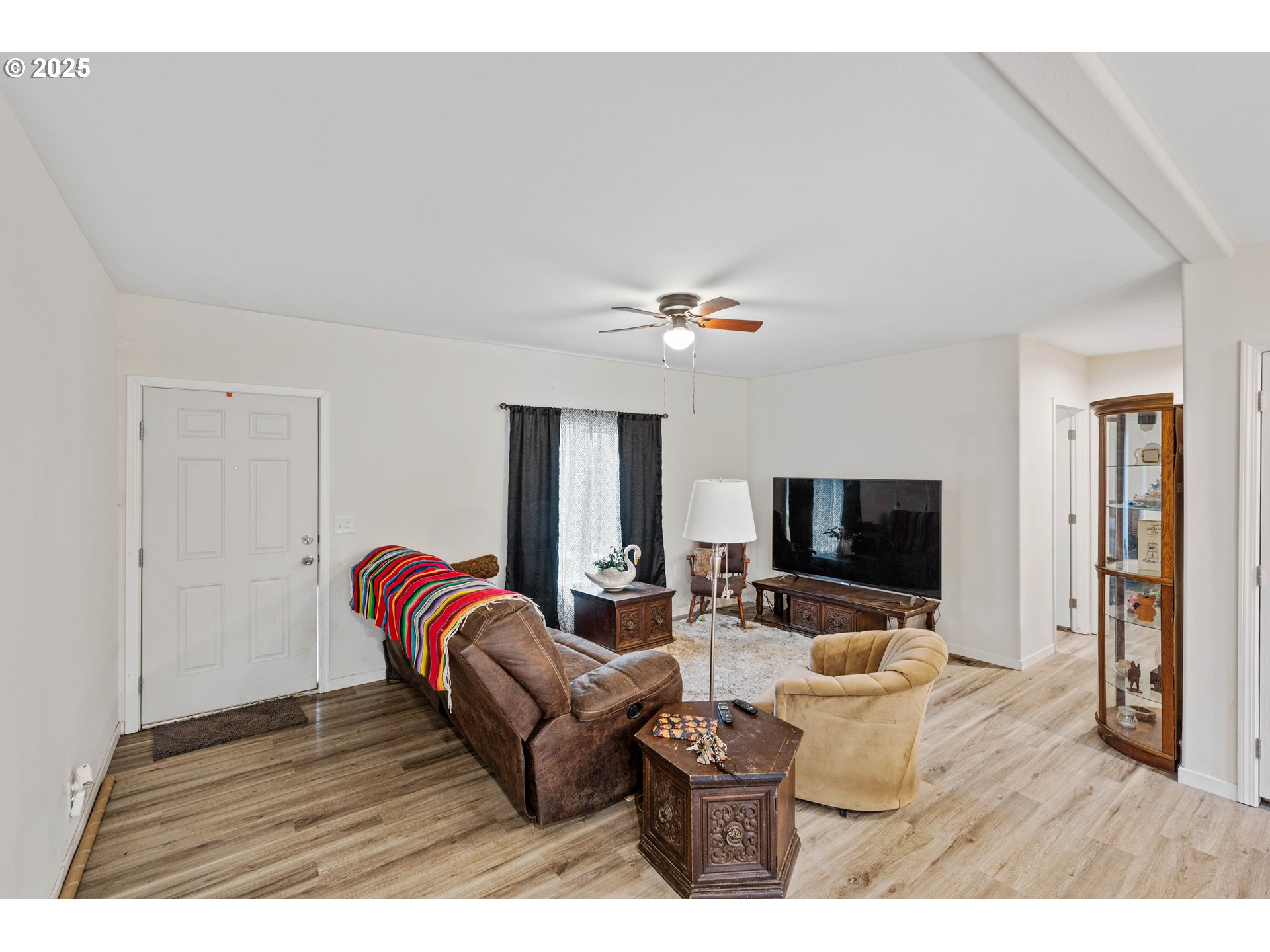 62388 Olive Barber Road Coos Bay, OR 97420 - Photo 6 of 36 Gallery Image 6
