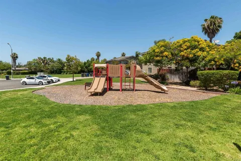 $799,000 | 477 Calle Elegante, Vista, CA 92083