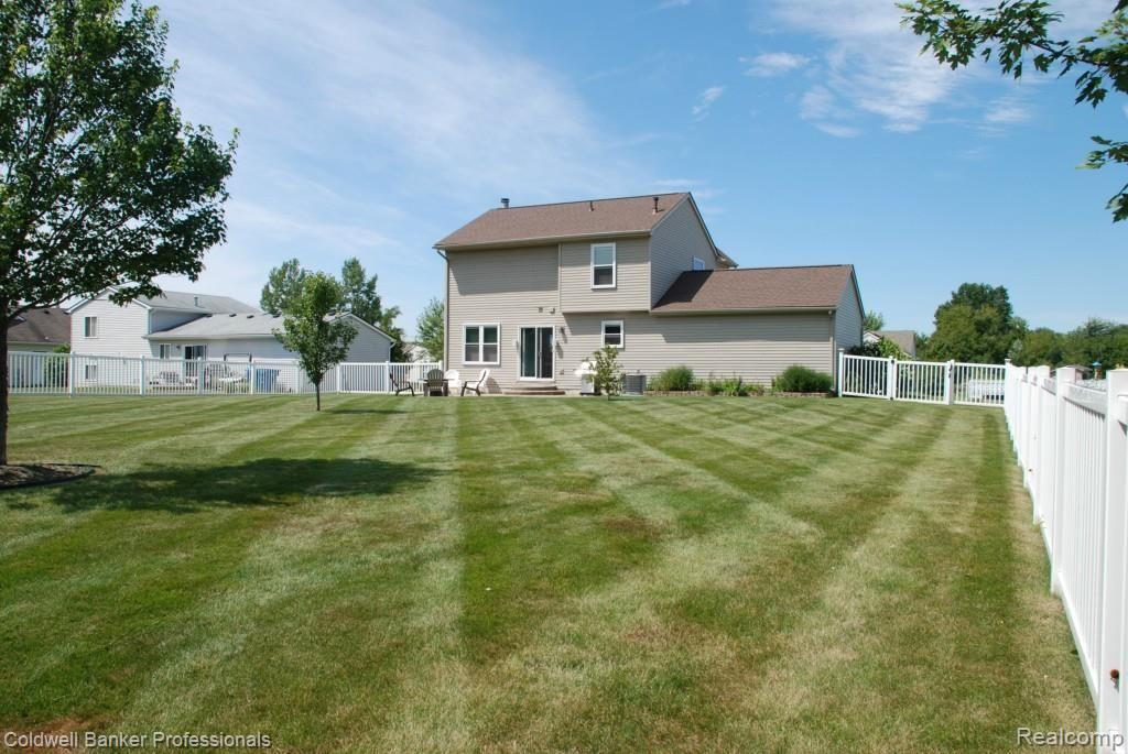 134 Haystack Drive Linden, MI 48451 - Photo 20 of 24 DSC_0599.jpg