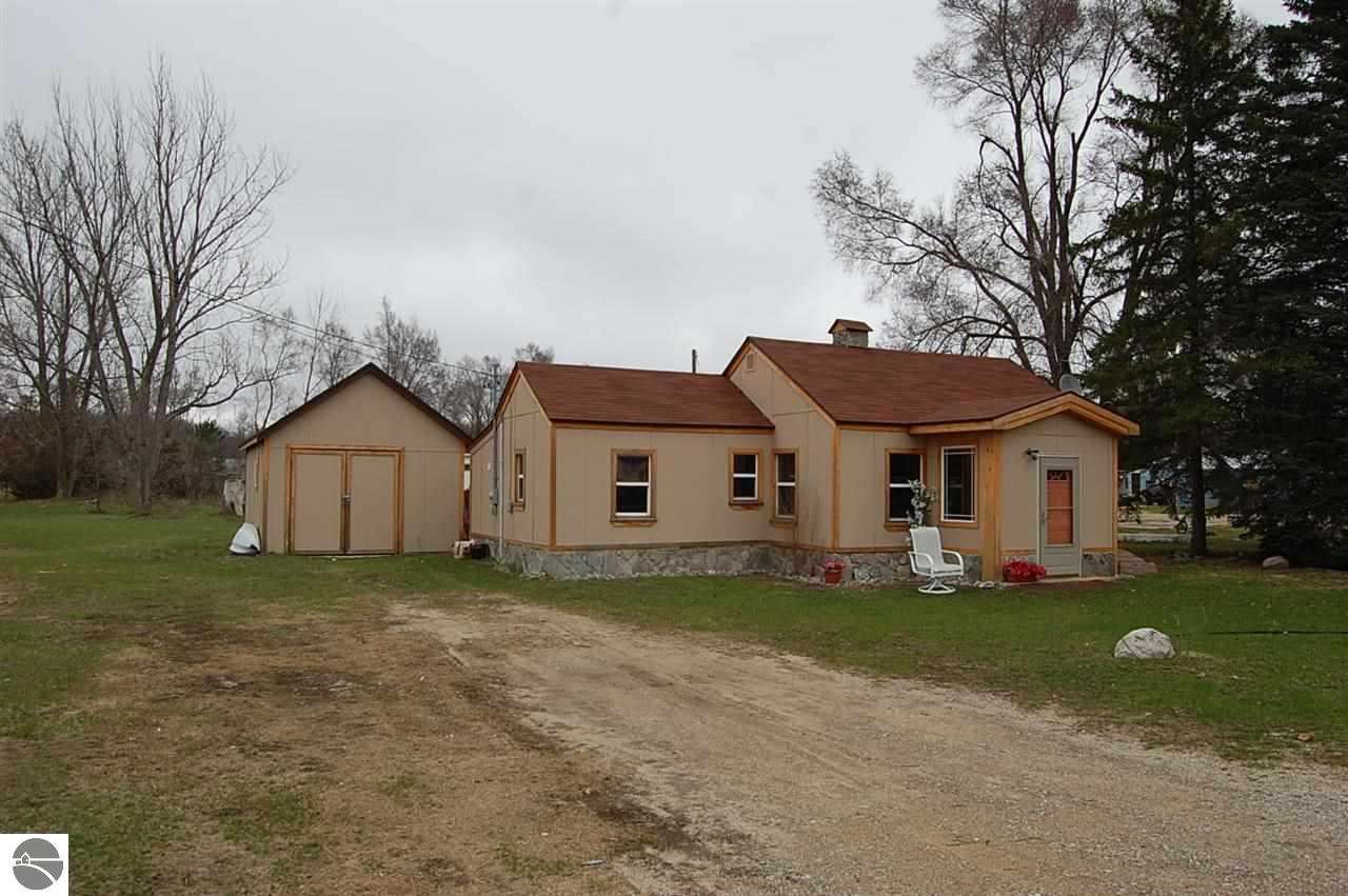 9410 Valley Road Rapid City, MI 49676 - Photo 1 of 19 1793552.JPG