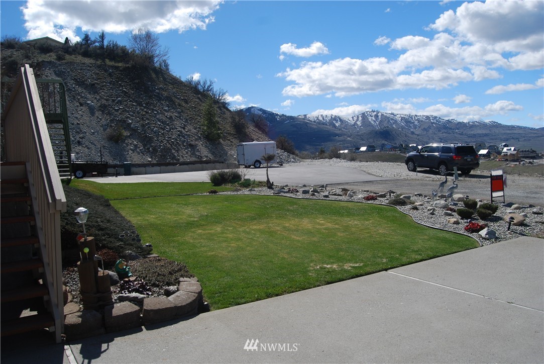714 Golf Course Road Chelan, WA 98816 - Photo 4 of 18