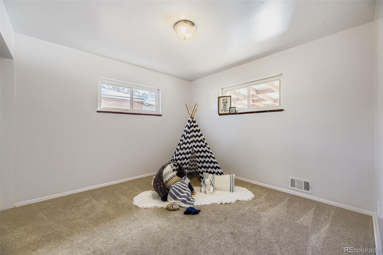 1385 South Vrain Way Denver, CO 80219 - Photo 20 of 32