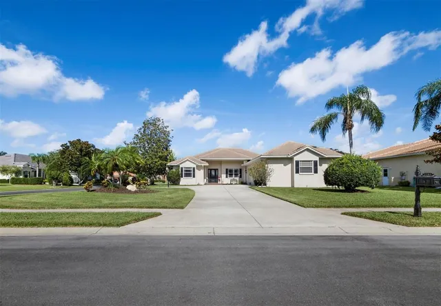 $769,000 | 6643 Butlers Crest Drive, Bradenton, FL 34203
