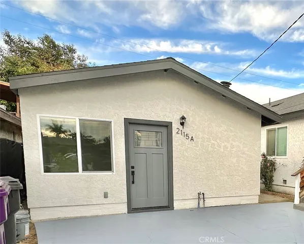 a view of a house with a outdoor space
