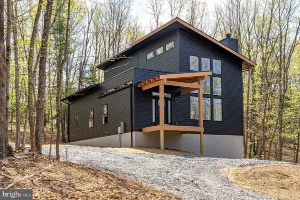$685,000 | 88 Mallard Drive, Basye, VA 22842