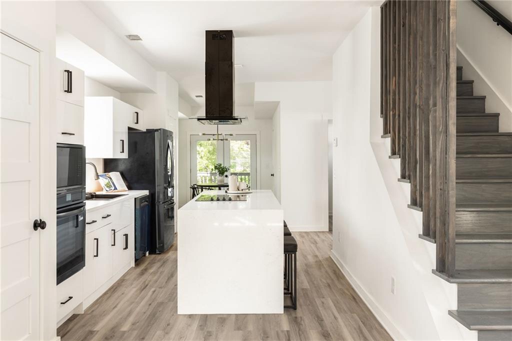 967 Smith Street Southwest Atlanta, GA 30310 - Photo 10 of 31