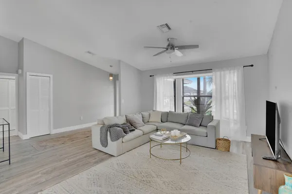 $7,700 | 13834 Geranium Place, Wellington, FL 33414