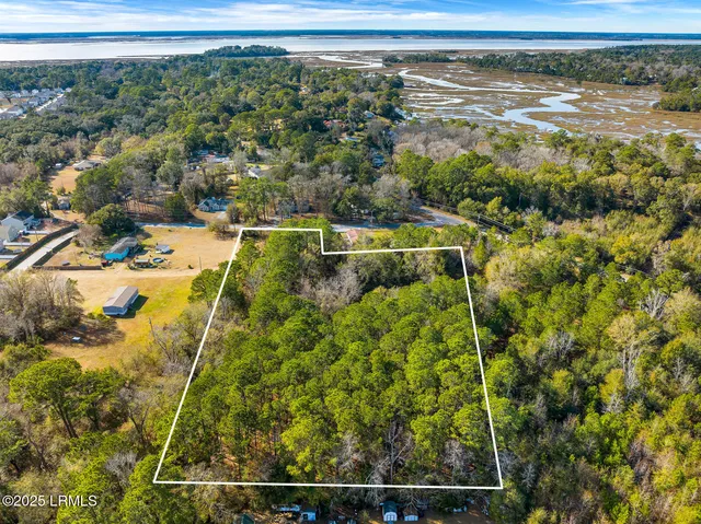 $949,000 | 547 Broad River Boulevard, Port Royal, SC 29906