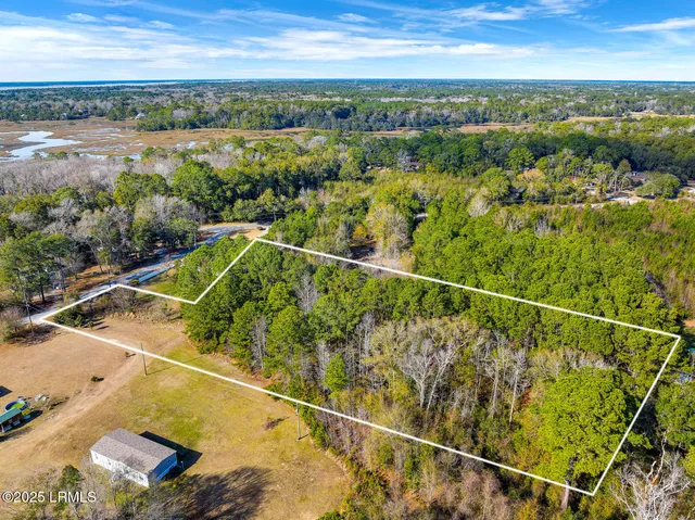 $949,000 | 547 Broad River Boulevard, Port Royal, SC 29906