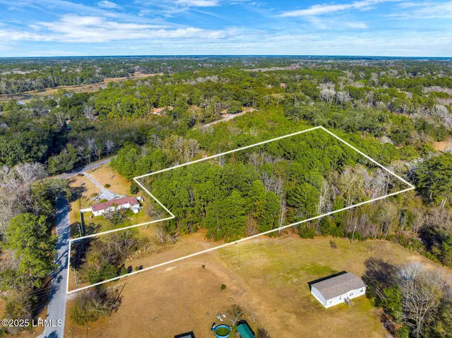 $949,000 | 547 Broad River Boulevard, Port Royal, SC 29906