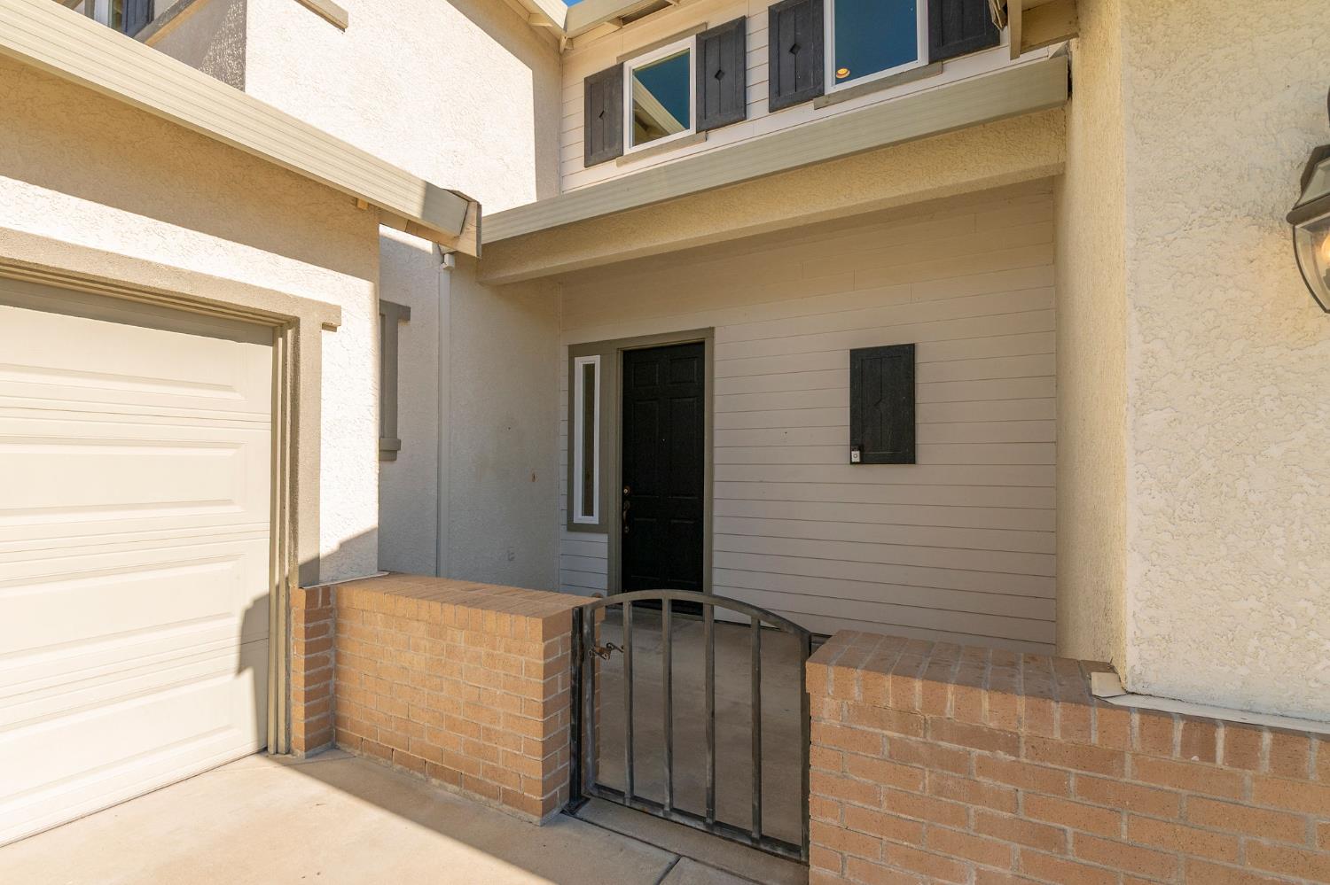 1733 Daniel Drive Ripon, CA 95366 - Photo 5 of 74 Gallery Image 5