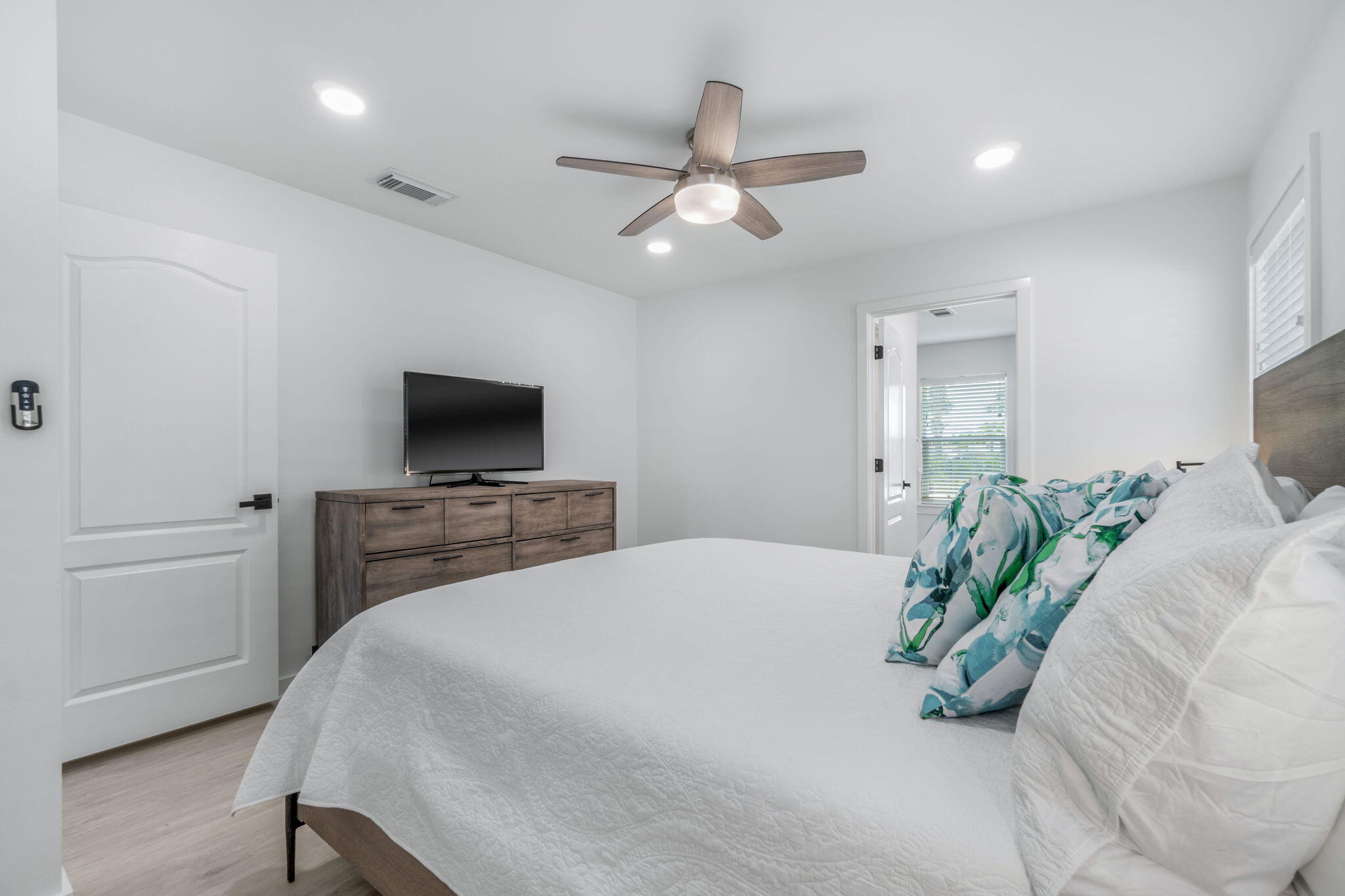 223 Sandy Cay Drive Miramar Beach, FL 32550 - Photo 20 of 79 a bedroom with a bed and a flat screen tv