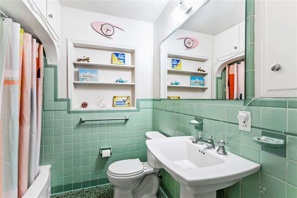 2217 Brevard Road Northeast St. Petersburg, FL 33704 - Photo 26 of 66