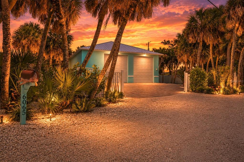 6065 Manasota Key Road Englewood, FL 34223 - Photo 4 of 97