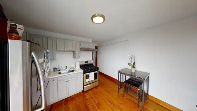 $2,200 | 200 Harris Street, Unit 2, Revere, MA 02151