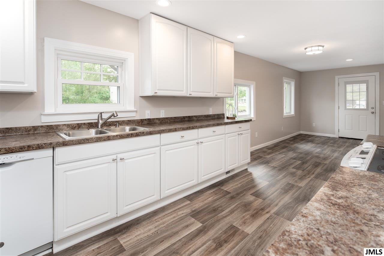 537 Sheridan Street Jackson, MI 49203 - Photo 13 of 30 Photo 13