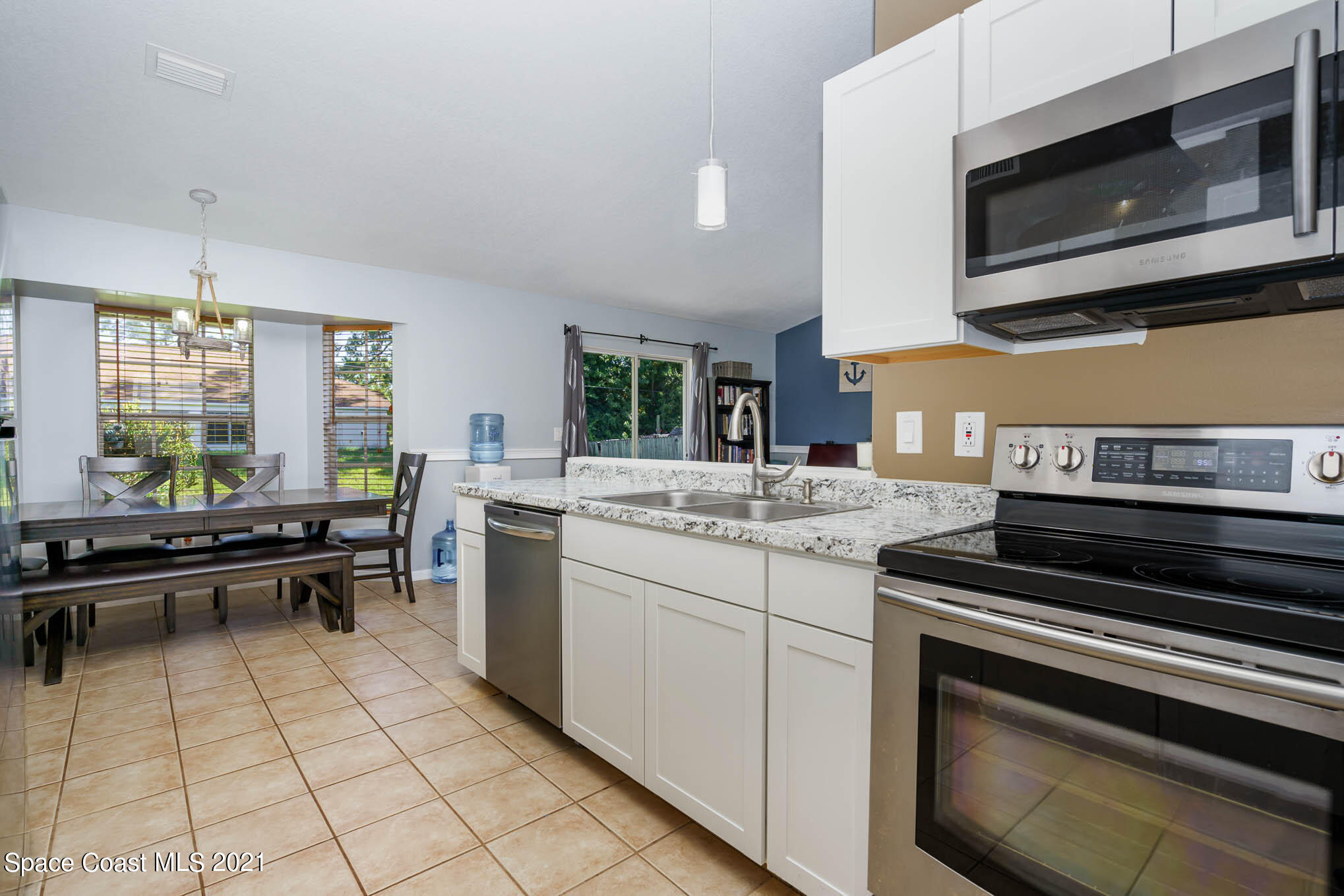 1227 Wing Road Southwest Palm Bay, FL 32908 - Photo 4 of 21 MAS08798-Edit