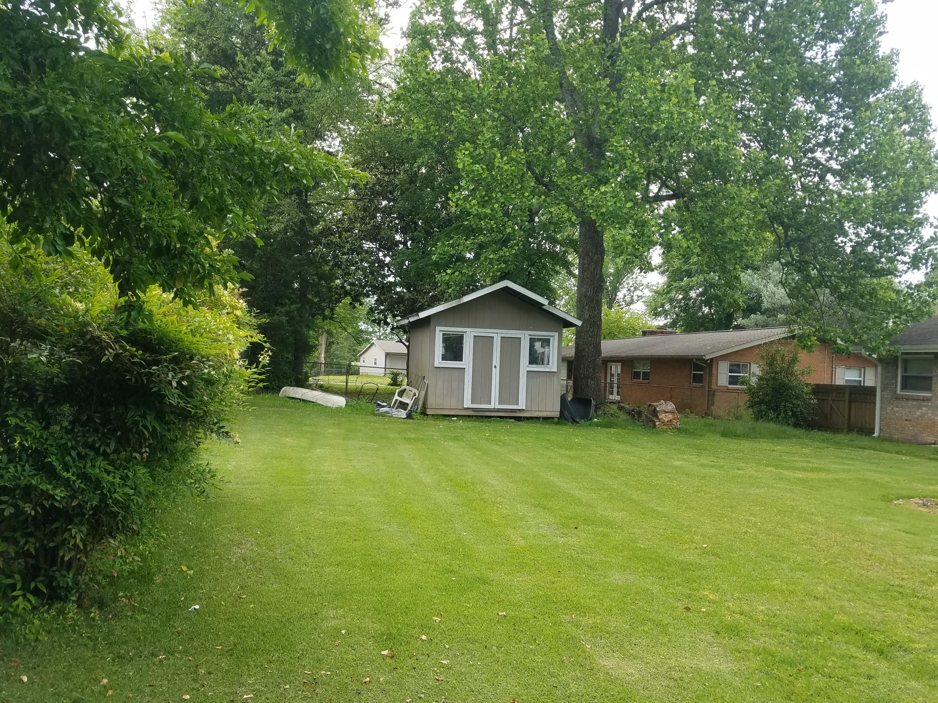 4405 Crestfield Road Knoxville, TN 37921 - Photo 6 of 21 20200514_102204