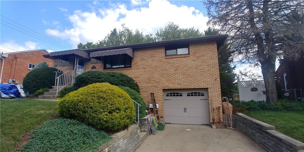 5337 Meadowcrest Road Pittsburgh, PA 15236 - Photo 1 of 1 Gallery Image 1