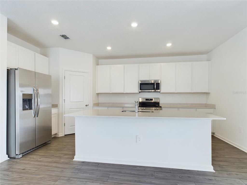 4729 Southwest 83rd Loop Ocala, FL 34476 - Photo 33 of 43