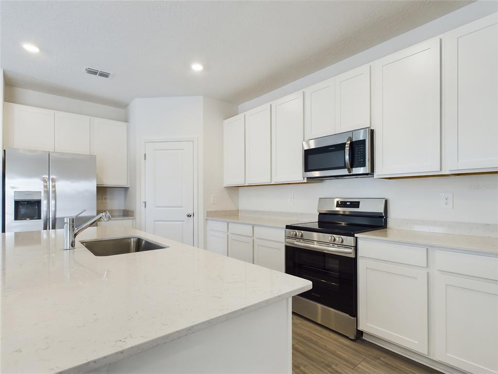 4729 Southwest 83rd Loop Ocala, FL 34476 - Photo 34 of 43