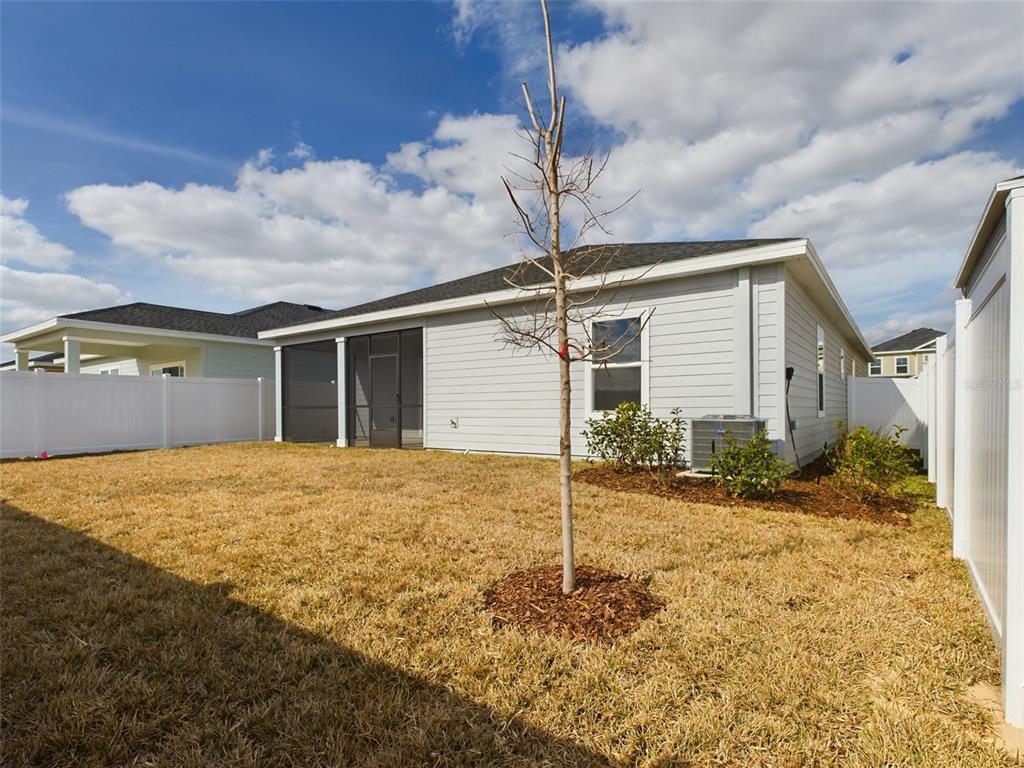 4729 Southwest 83rd Loop Ocala, FL 34476 - Photo 37 of 43