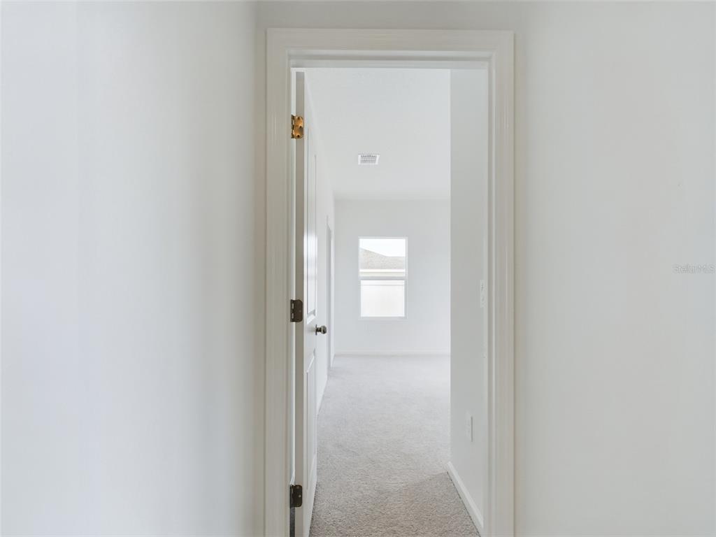 4729 Southwest 83rd Loop Ocala, FL 34476 - Photo 4 of 43