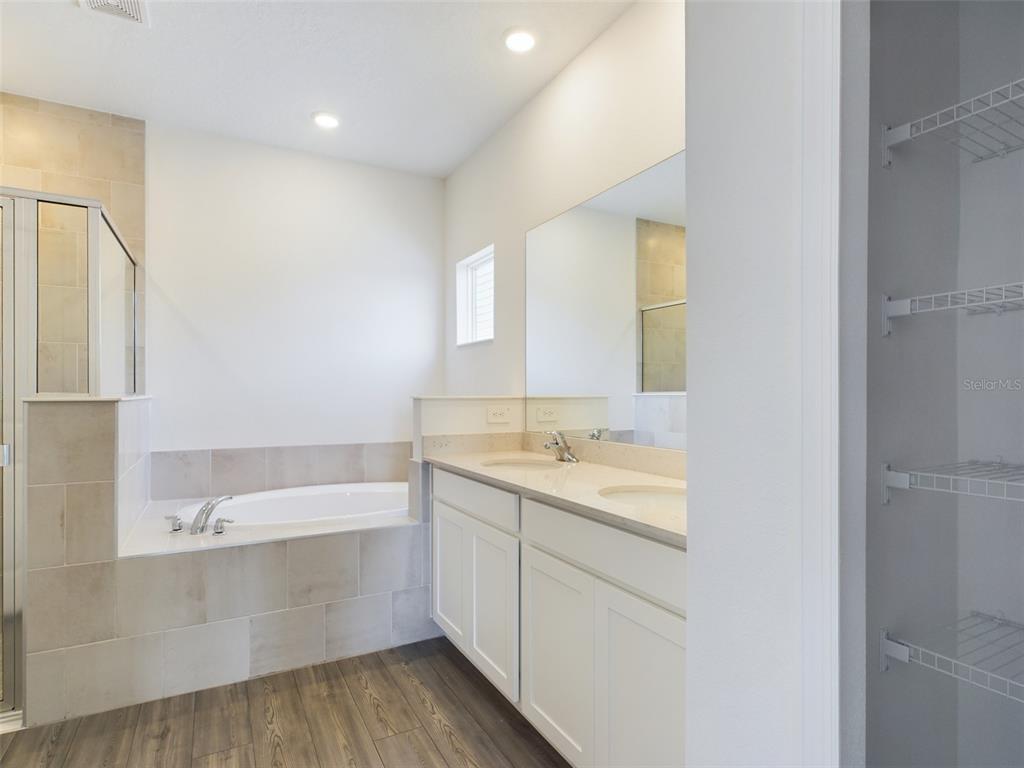 4729 Southwest 83rd Loop Ocala, FL 34476 - Photo 9 of 43