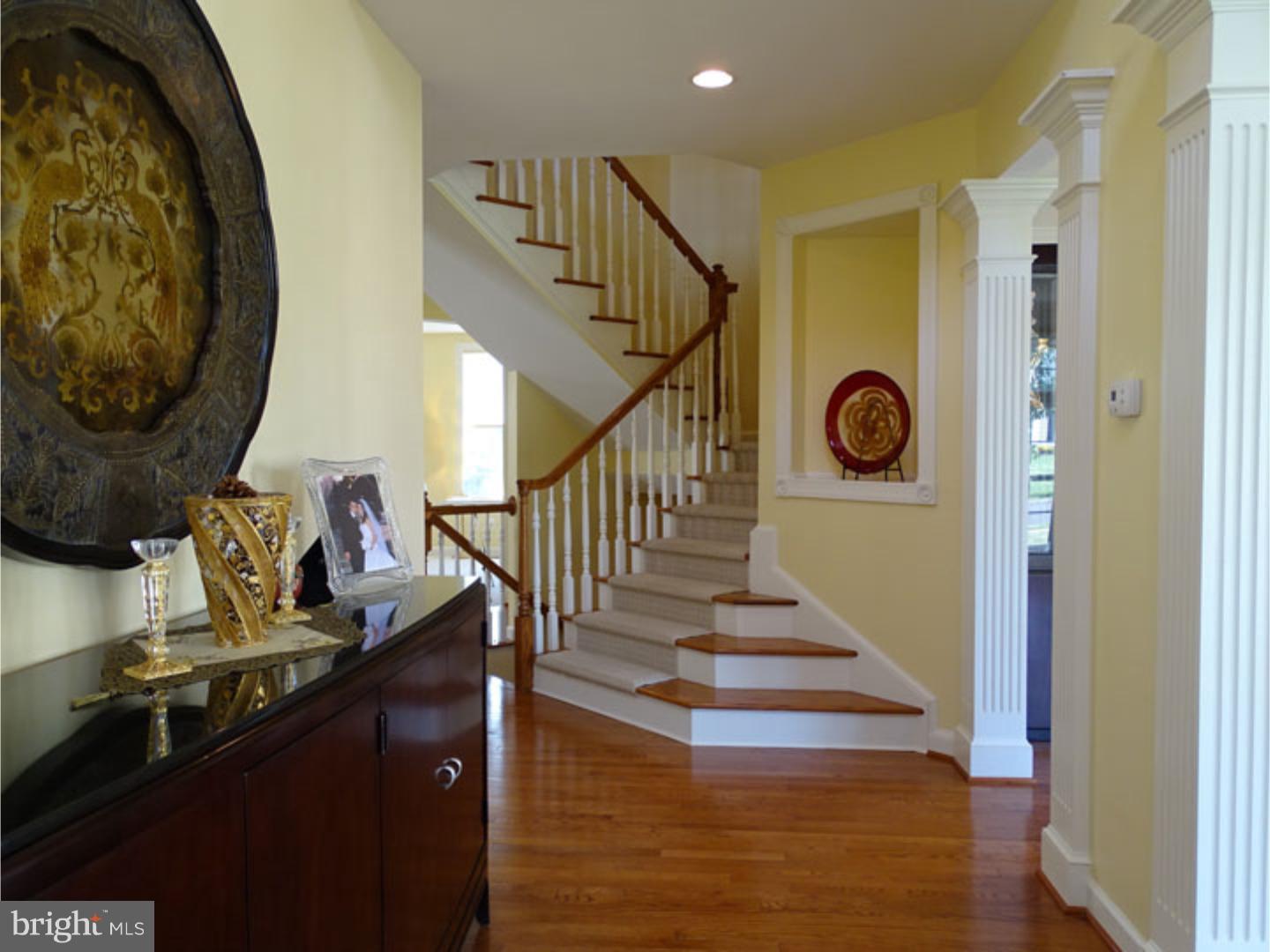 300 Cochrane Road Perkasie, PA 18944 - Photo 2 of 25 Foyer