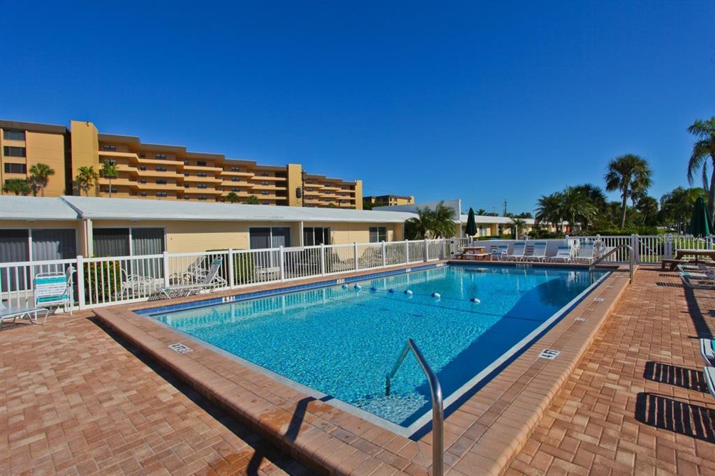 5830 Midnight Pass Road, Unit 3 Sarasota, FL 34242 - Photo 23 of 46
