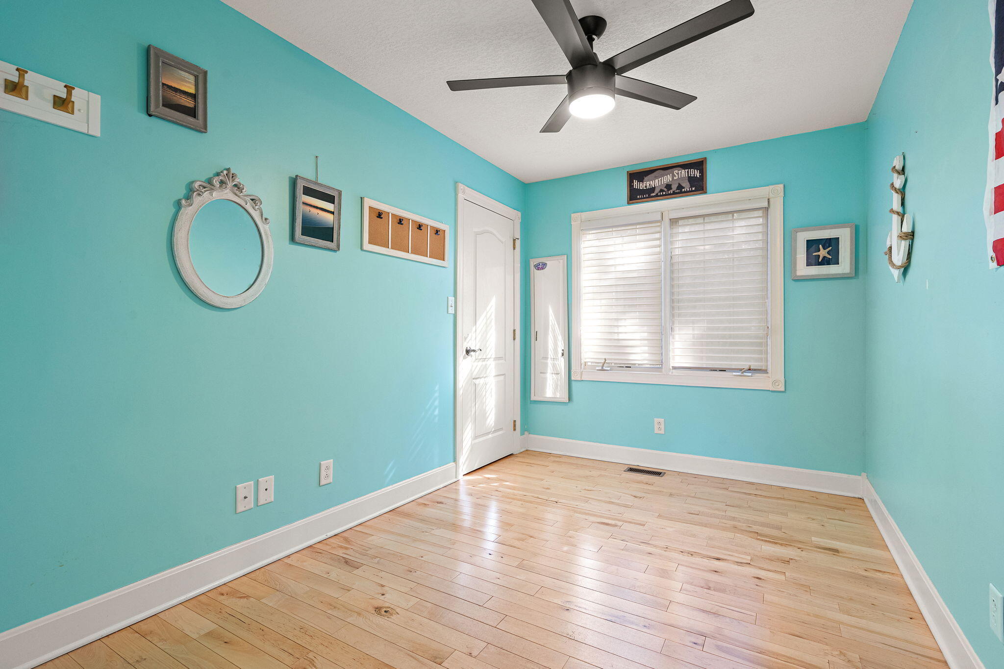 4100 East Drive Knox, IN 46534 - Photo 34 of 35 2048x1365