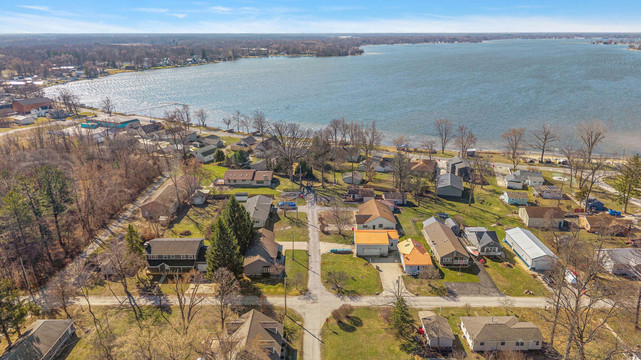 4100 East Drive Knox, IN 46534 - Photo 9 of 35 2048x1152