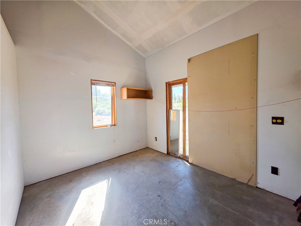 7021 Quarry Road Weed, CA 96094 - Photo 21 of 35