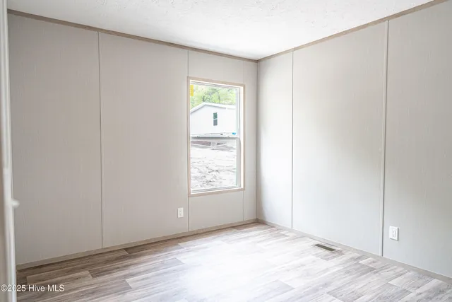 $260,000 | 185 Deforest Drive, Carthage, NC 28327