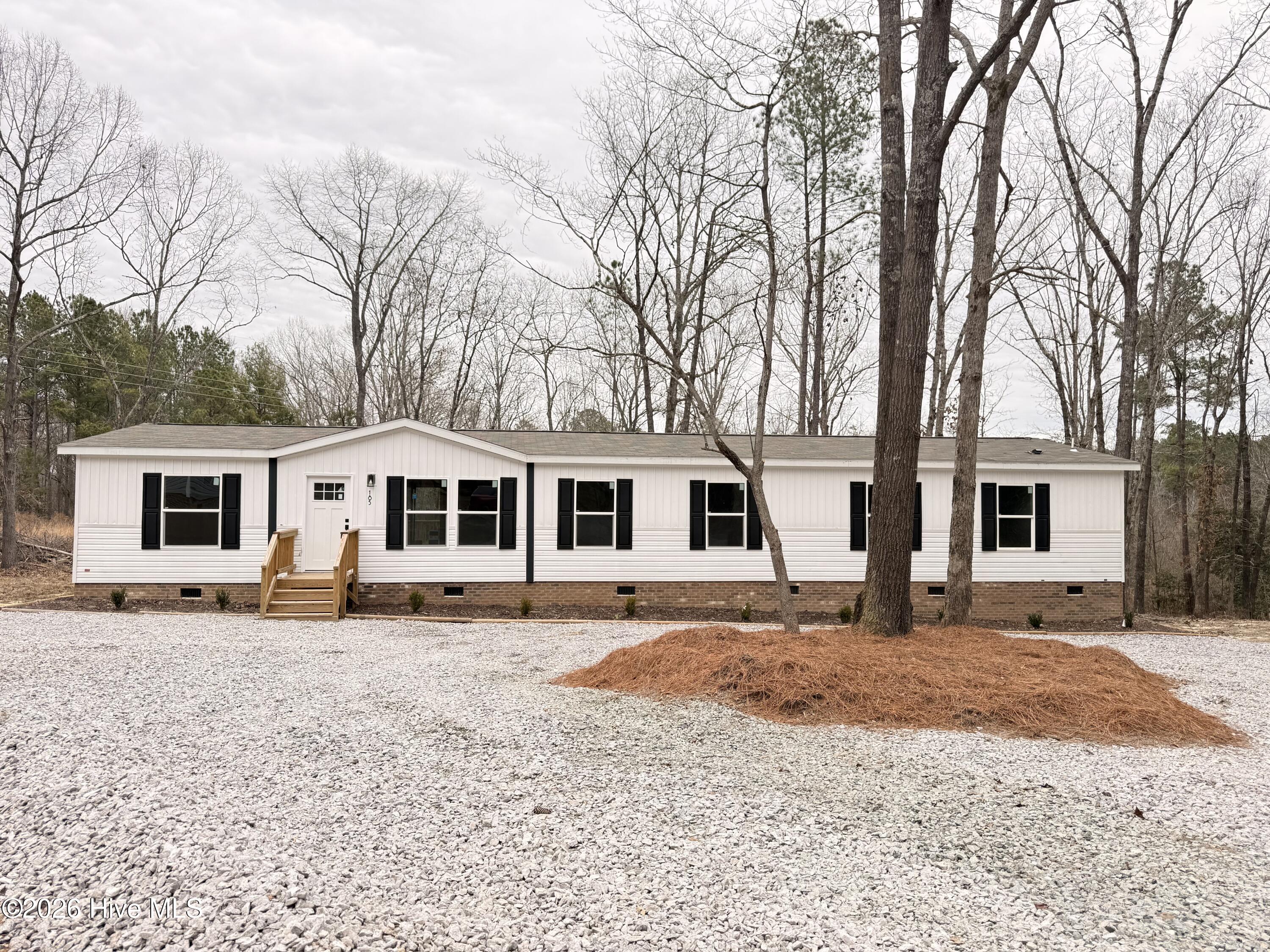 185 Deforest Drive Carthage, NC 28327 - Photo 3 of 32 IMG_9128