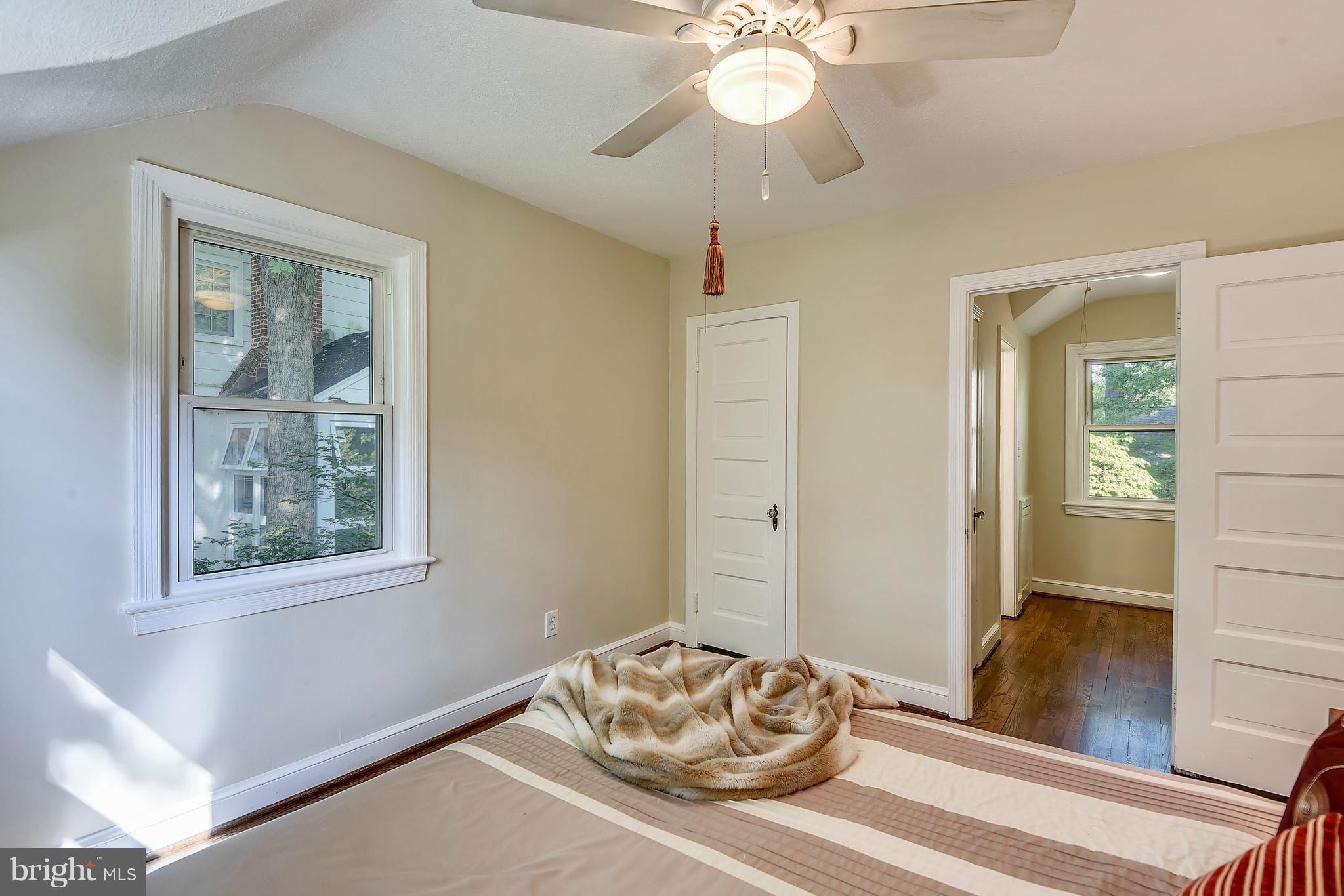 5207 Danbury Road Bethesda, MD 20814 - Photo 20 of 29 Bedroom