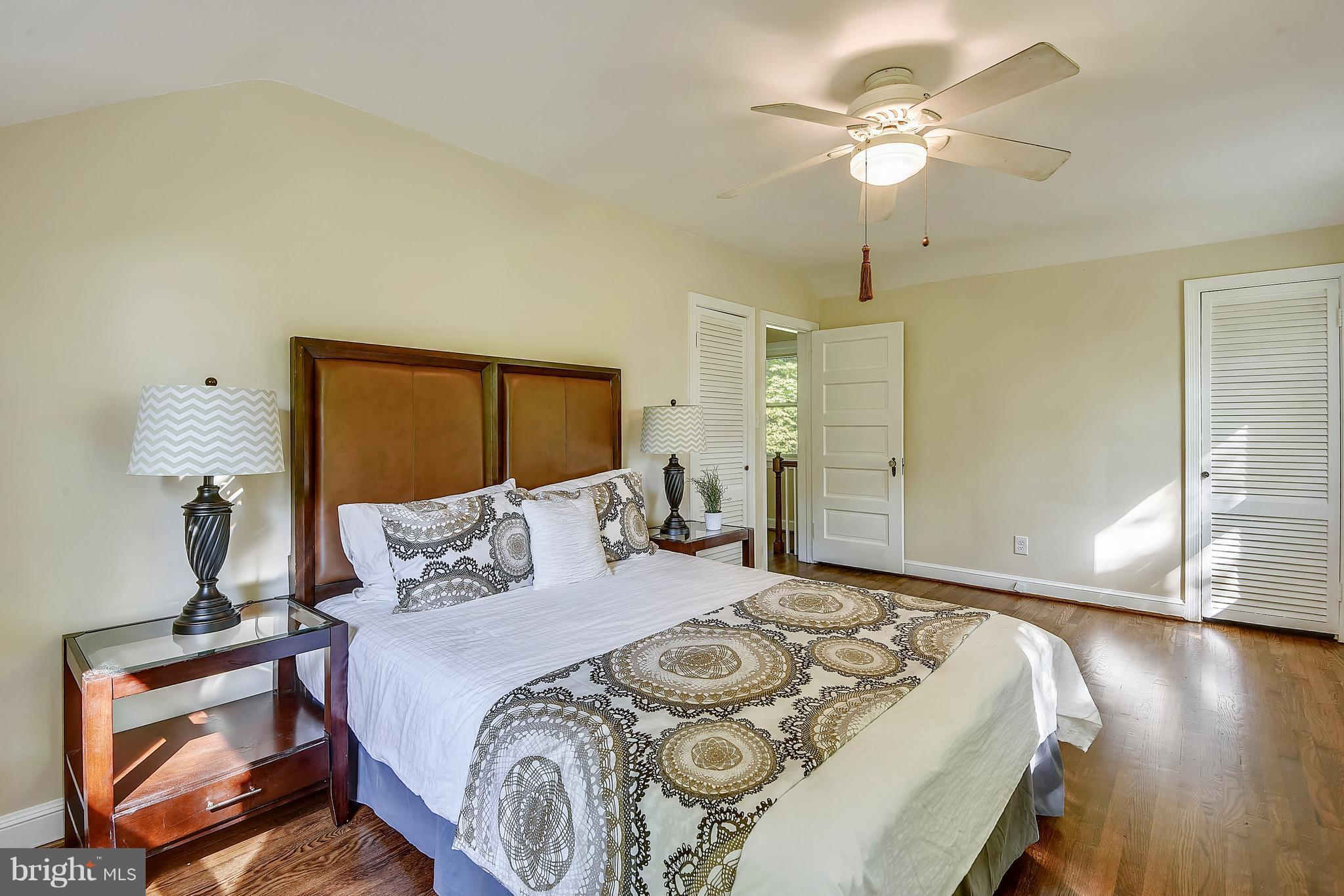 5207 Danbury Road Bethesda, MD 20814 - Photo 23 of 29 Bedroom (Master)