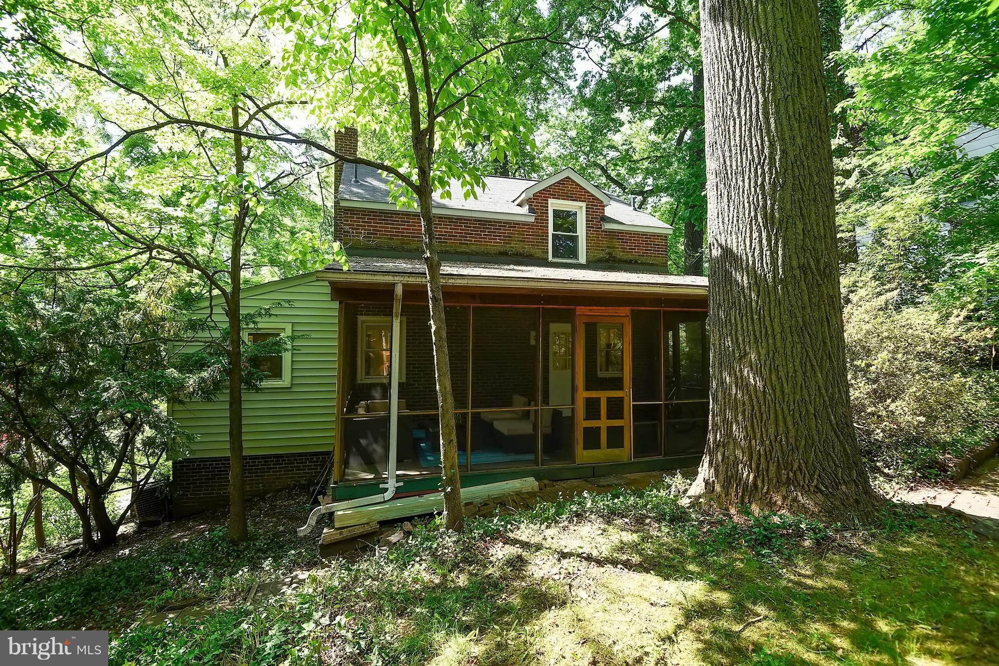 5207 Danbury Road Bethesda, MD 20814 - Photo 29 of 29 Exterior (Rear)