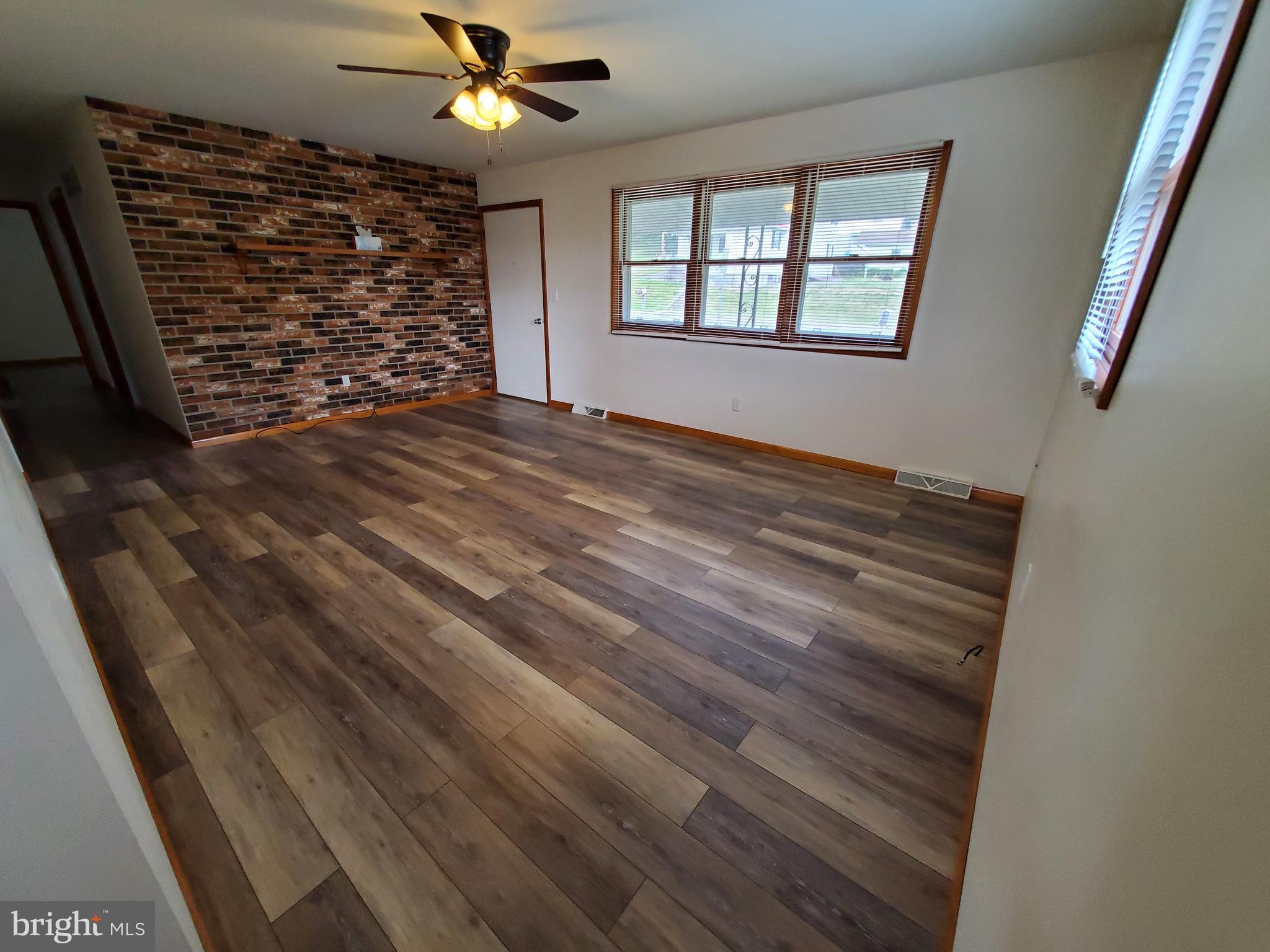 12001 Messick Road Southeast Cumberland, MD 21502 - Photo 11 of 40