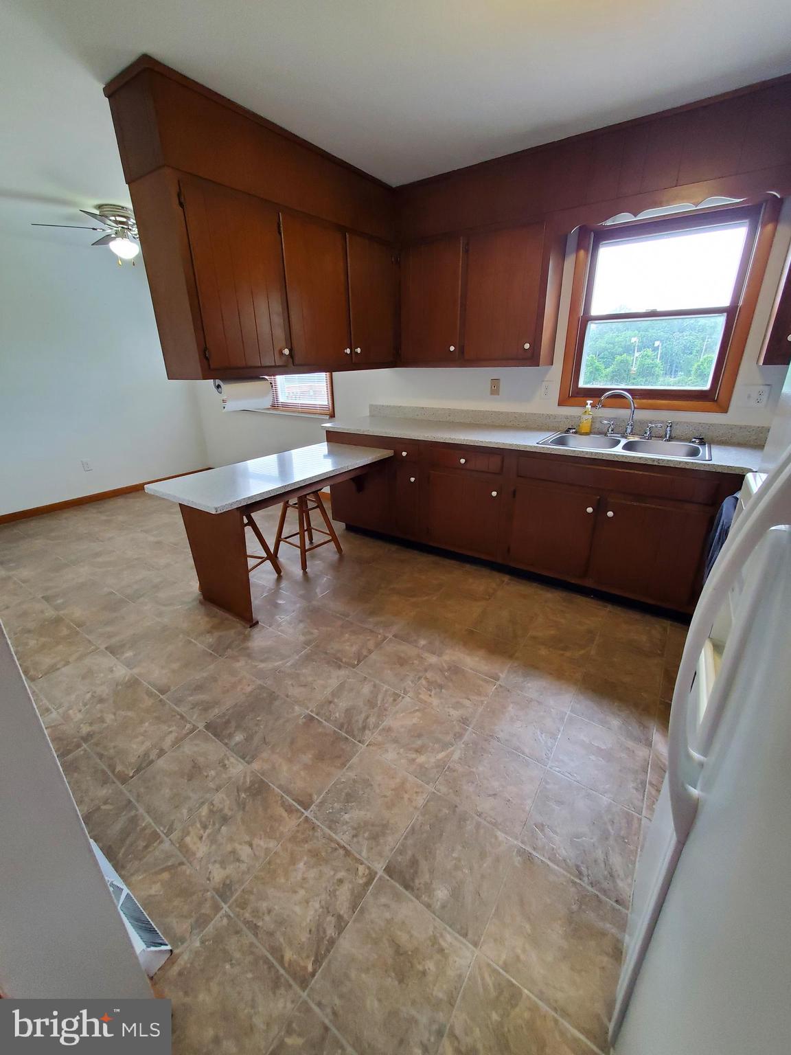 12001 Messick Road Southeast Cumberland, MD 21502 - Photo 14 of 40